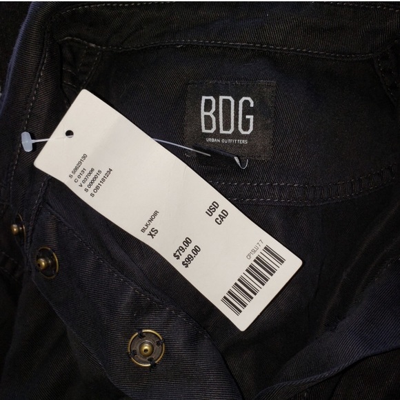 UO Cargo Shortalls - Picture 4 of 10